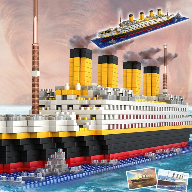 111_981d0225-5238-4a82-9870-6547921a6831 Titanic Ship Model Building Block Set