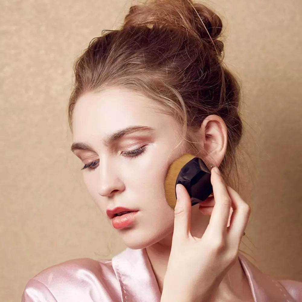 Perfect Finish Makeup Brush