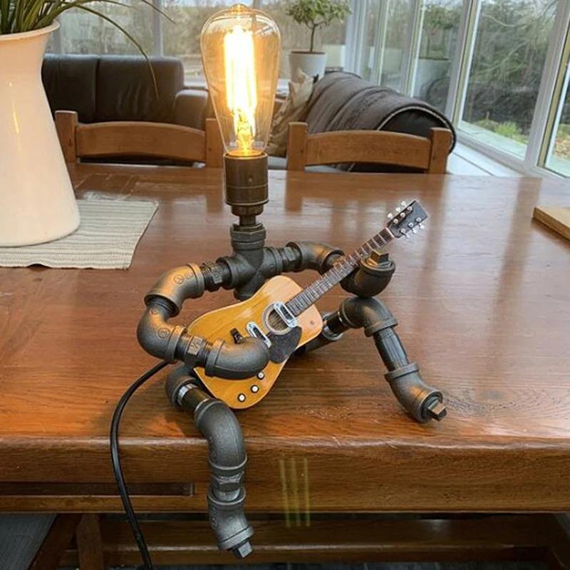Retro Style Robot Table Lamp