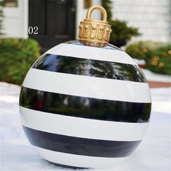 Outdoor Christmas Inflatable Ball Decoration - Image 6