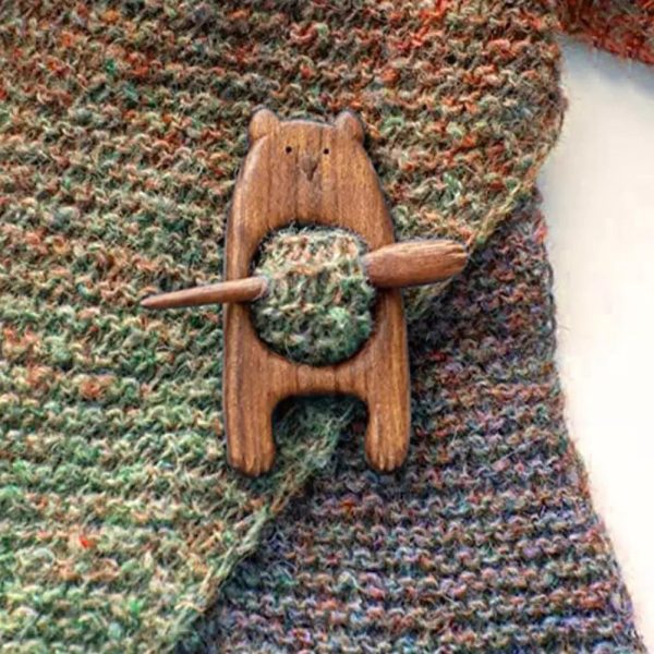 Wooden Animal Pattern Brooch Pin - Image 4