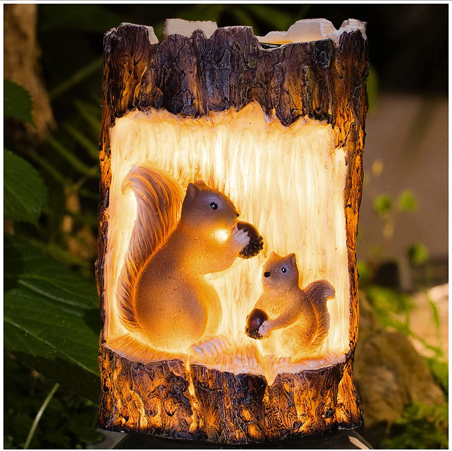 Solar-Powered Adorable Squirrel Night Lamp