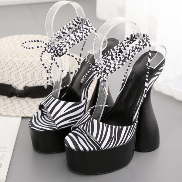 2022 NEW Women's Fashion Strange Style High Heels Sandals - Image 4
