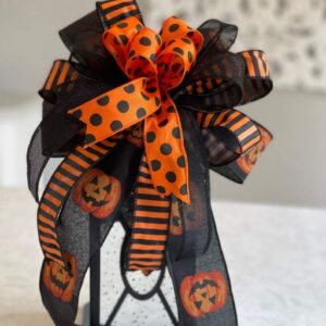 Halloween Bow With Lantern