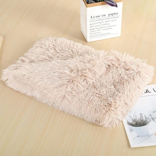 Luxury Fluffy Dog Blanket - Image 2