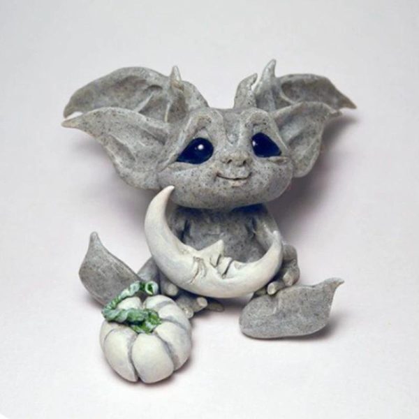 Baby Goblin Garden Statue - Image 2