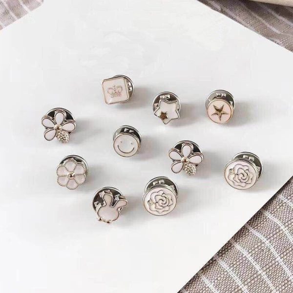 Pearl Cover Up Brooch Buttons Set - Image 6
