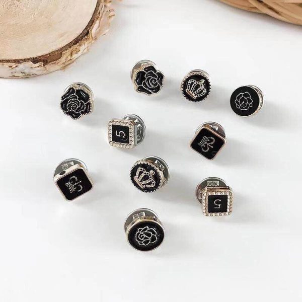 Pearl Cover Up Brooch Buttons Set - Image 10