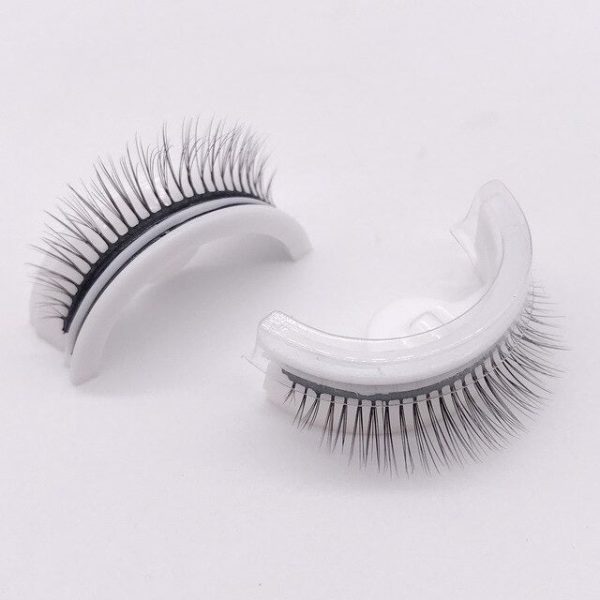 Reusable Self-Adhesive Eyelashes - Image 2