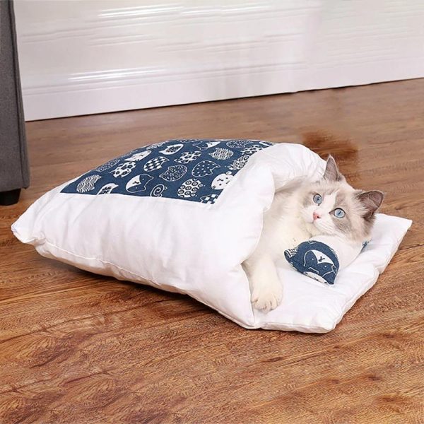 Warm Cat Sleeping Bag - Image 4