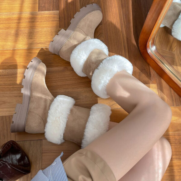 856
