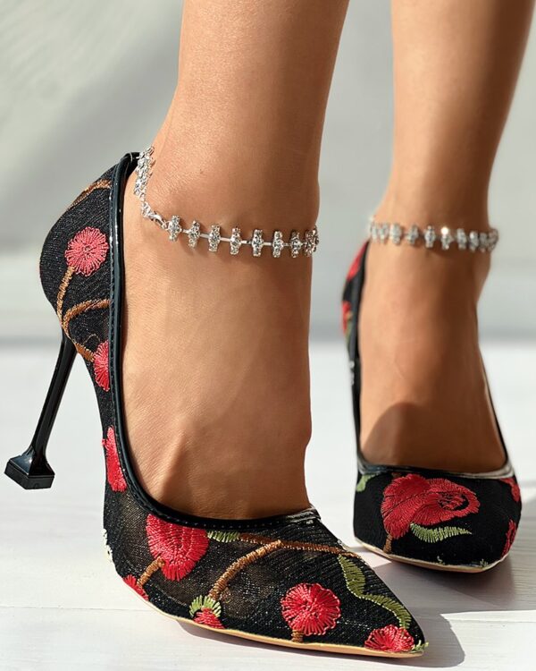 black red 4