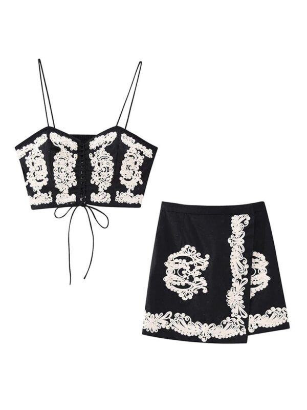 embroidery short skirt set 5