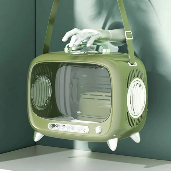 tv shape capsule cat carrier 3