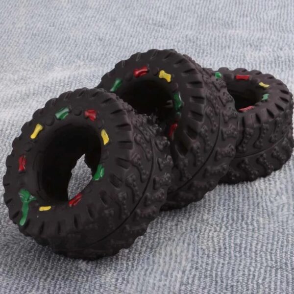 tire shape dog squeak sound chew toy 3