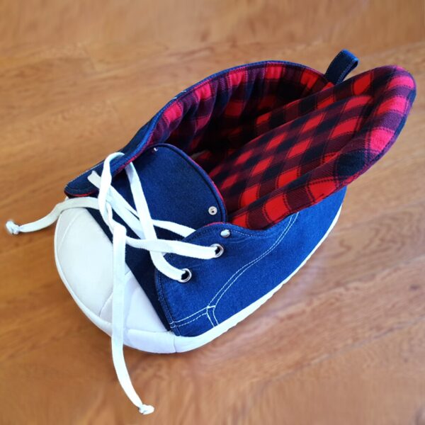 sneaker denim shoe cat bed 3