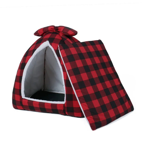 christmas plaid pattern pet house with removable cushion 4