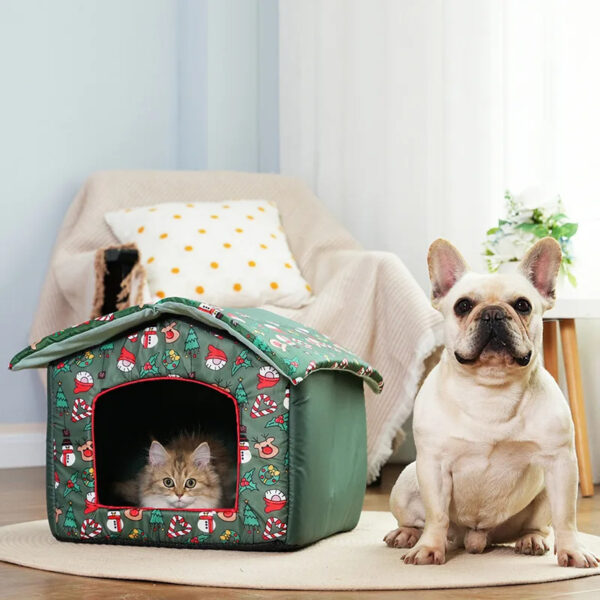 christmas themed collapsible pet house 1