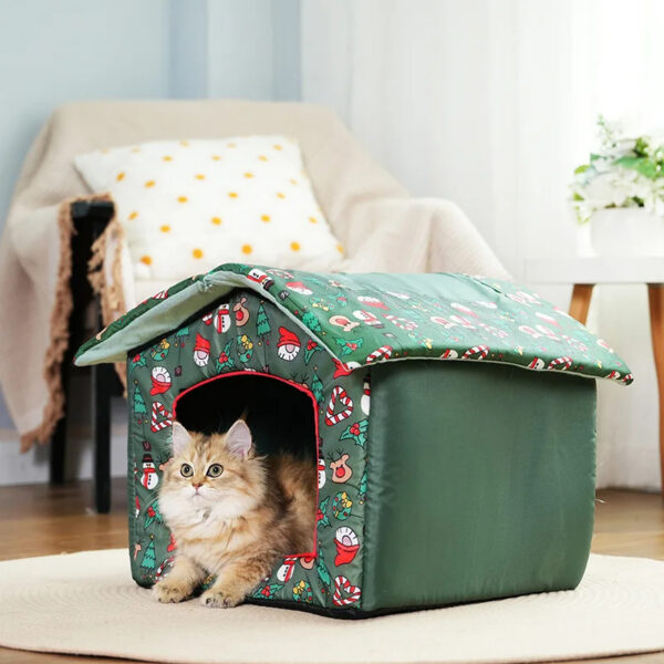 christmas themed collapsible pet house 4