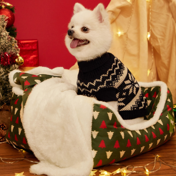 christmas themed winter pet sleeping bed 3