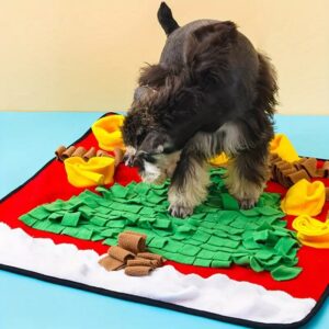 christmas tree dog snuffle mat 1