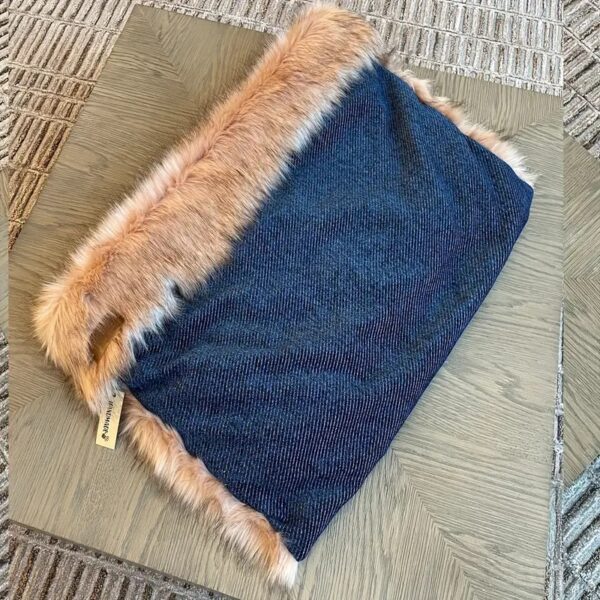 dark blue portable winter pet snuggle bed 5