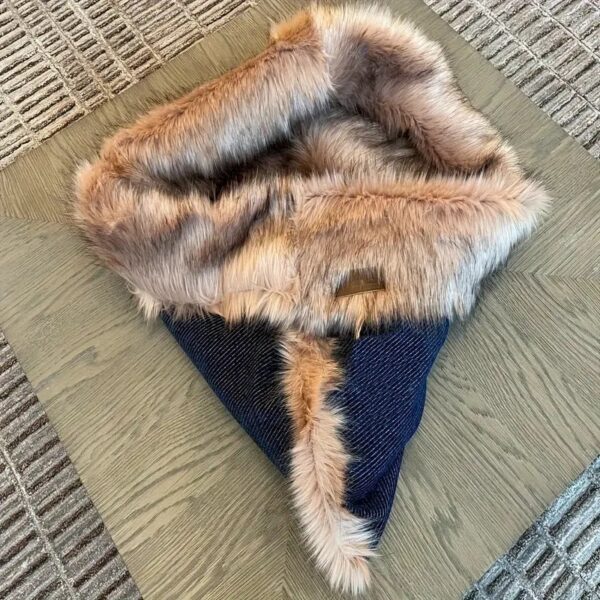 dark blue portable winter pet snuggle bed 6