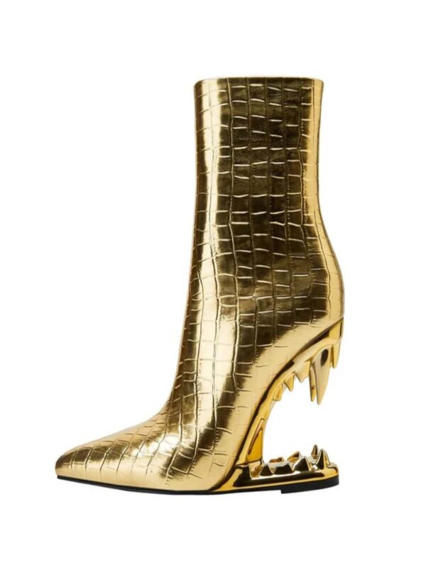 gale tiger tooth cutout boots in gold 100