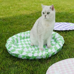 checkerboard pattern pet cooling mat 11