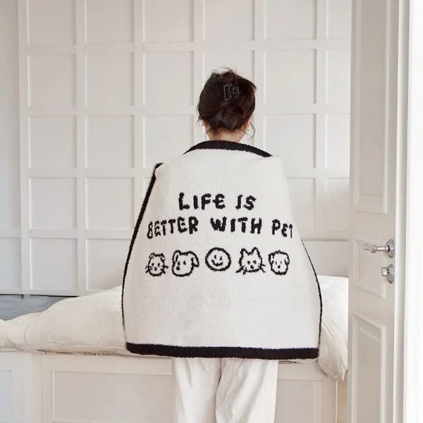 black & white reversible dual sided printed dog & cat blanket 19