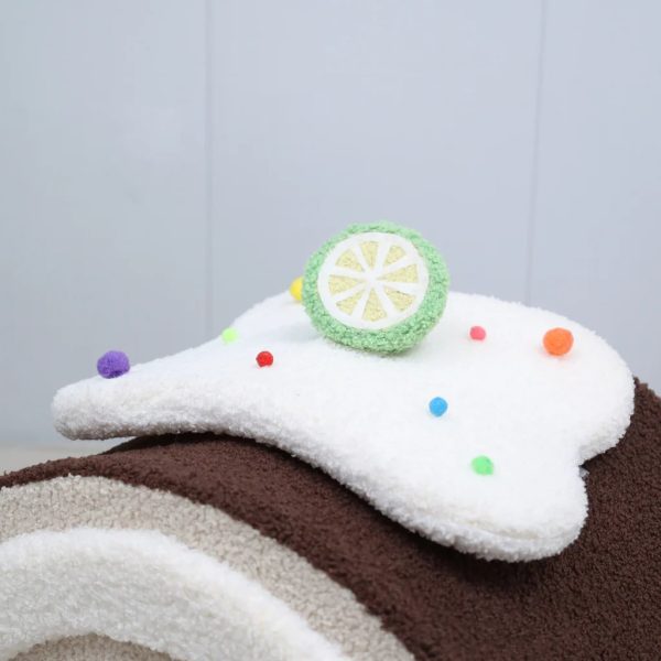 choco swiss roll cat cave 14