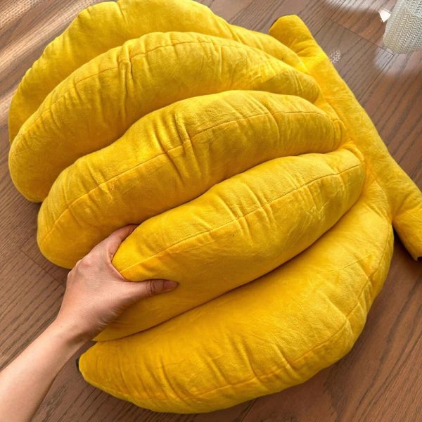 soft & adorable pet nest banana dog bed 17