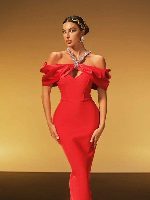 hexelle halterneck crystal bandage dress 12