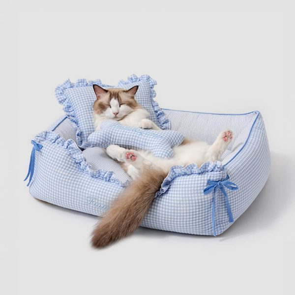 soft gingham washable dog & cat sofa bed with pillows 14