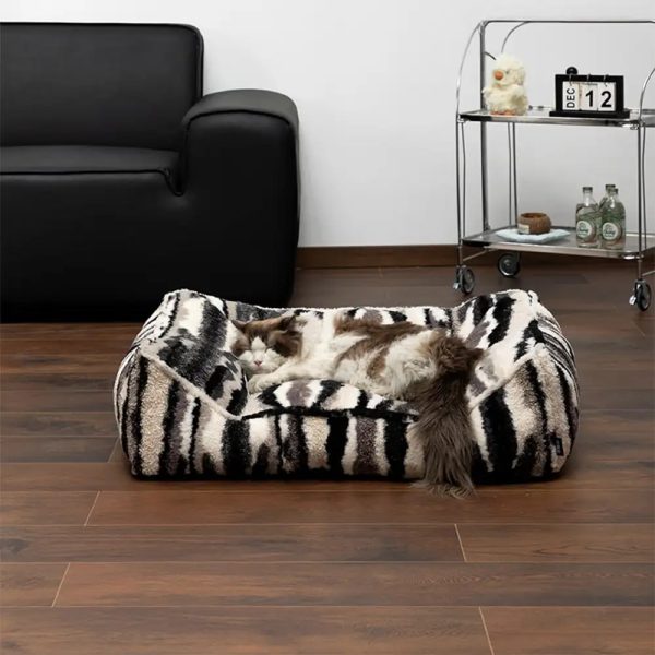artistic faux lambs wool large dog bed 13
