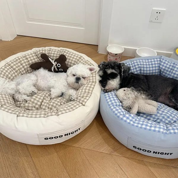 goodnight deep sleep all around calming dog bed with bear toy 12