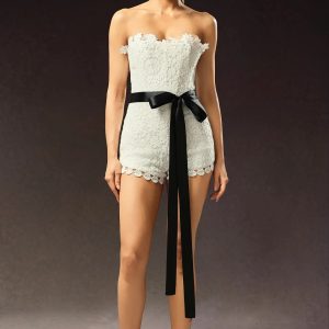 lanla sleeveless lace flower romper with belt 11
