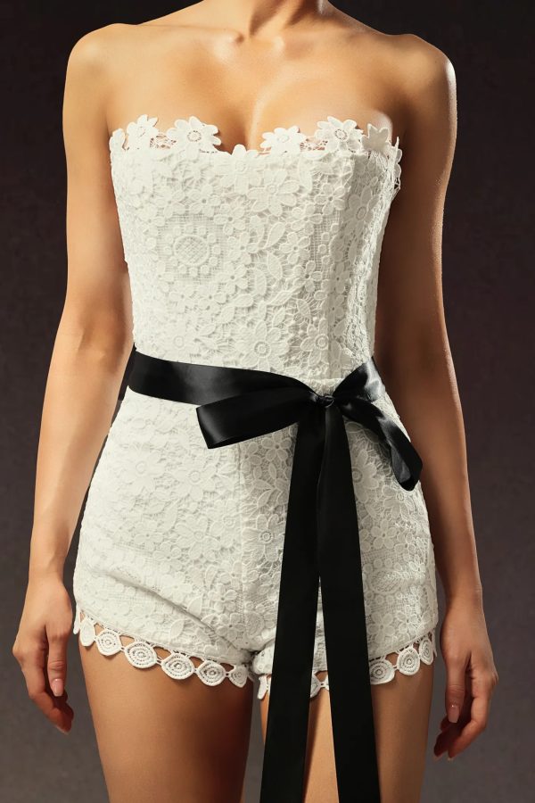 lanla sleeveless lace flower romper with belt 13
