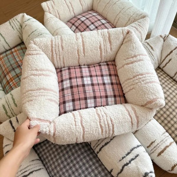 modern plaid plush thickened square calming dog bed 19
