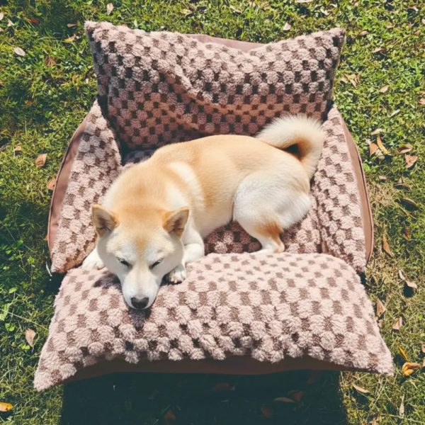 2 in 1 checkerboard faux leather safety center console pet car seat & carrier 12