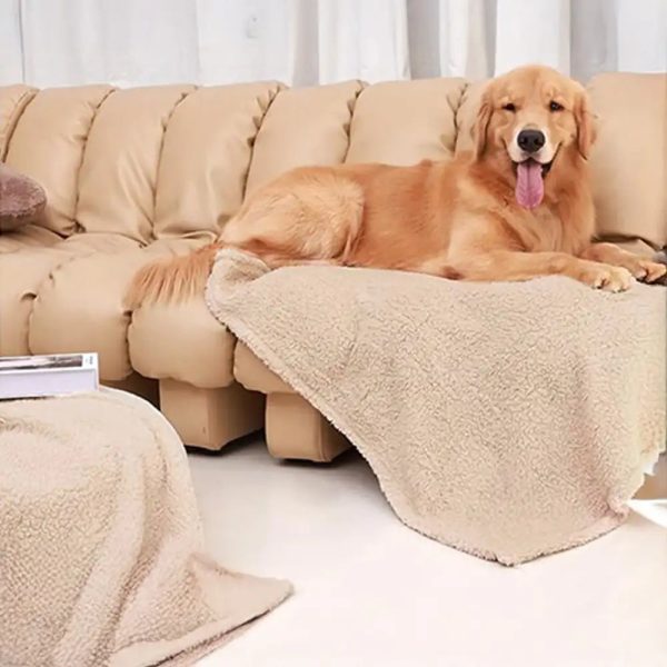 polar fleece comfortable warm multifunctional pet blanket 12
