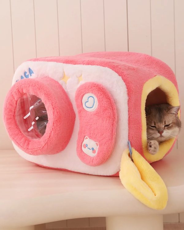 polaroid camera pet sleeping bed 13
