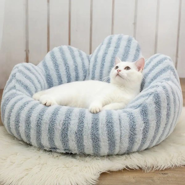 petal shaped striped plush pet sofa bed 20