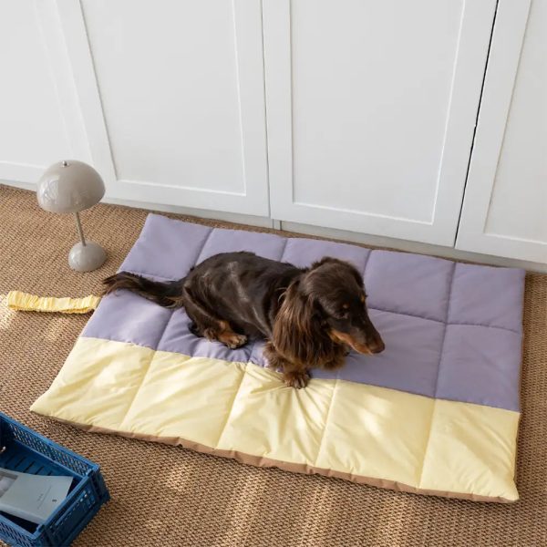 portable foldable double sided water repellent dog mat 14