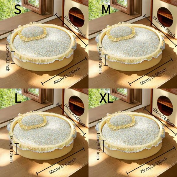 floral sweetheart print lace trim round pet bed 22
