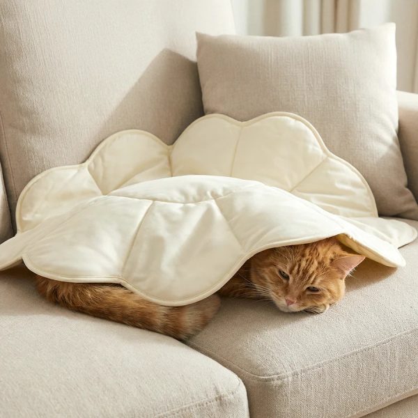 unique shaped reversible pet blanket mat 34