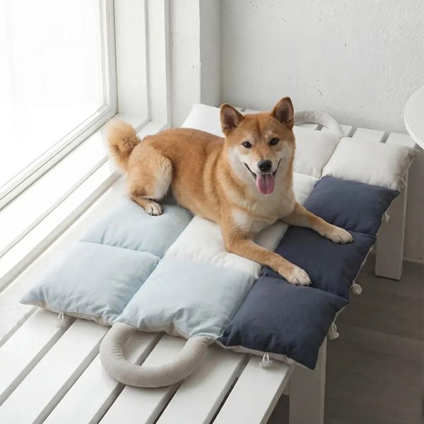 2 in 1 multifunctional water repellent pet mat puppy carrier bag 16