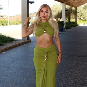 lorven ruched skirt set in chartreuse 11