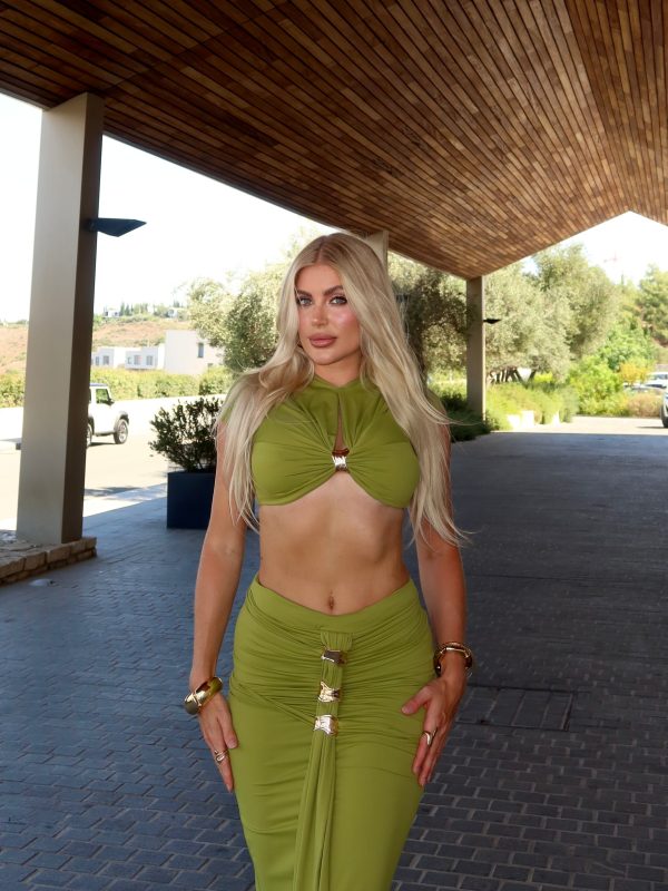 lorven ruched skirt set in chartreuse 13