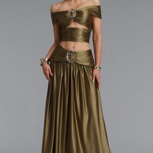 pravena off shoulder ruched skirt set in green 11